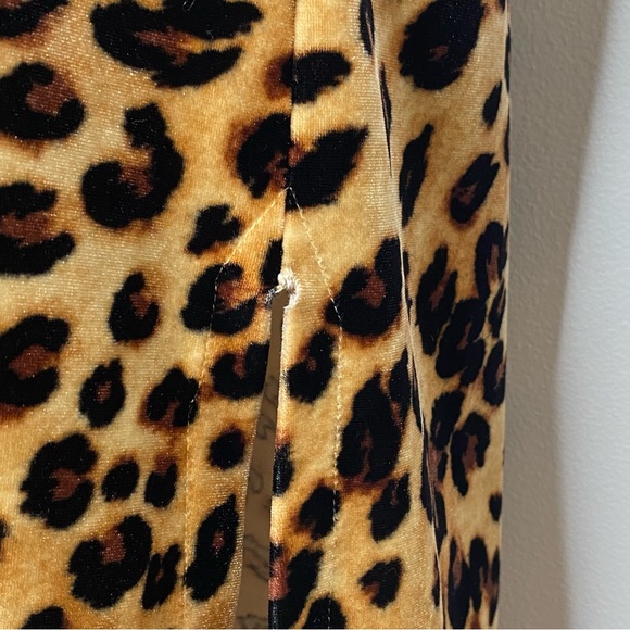 Charter Club Intimates Leopard Print Zip Front Robe - Picture 13 of 13